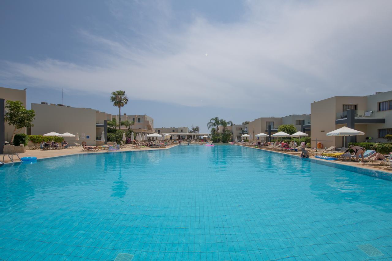 Electra Holiday Village Water Park Resort Ayia Napa Ngoại thất bức ảnh